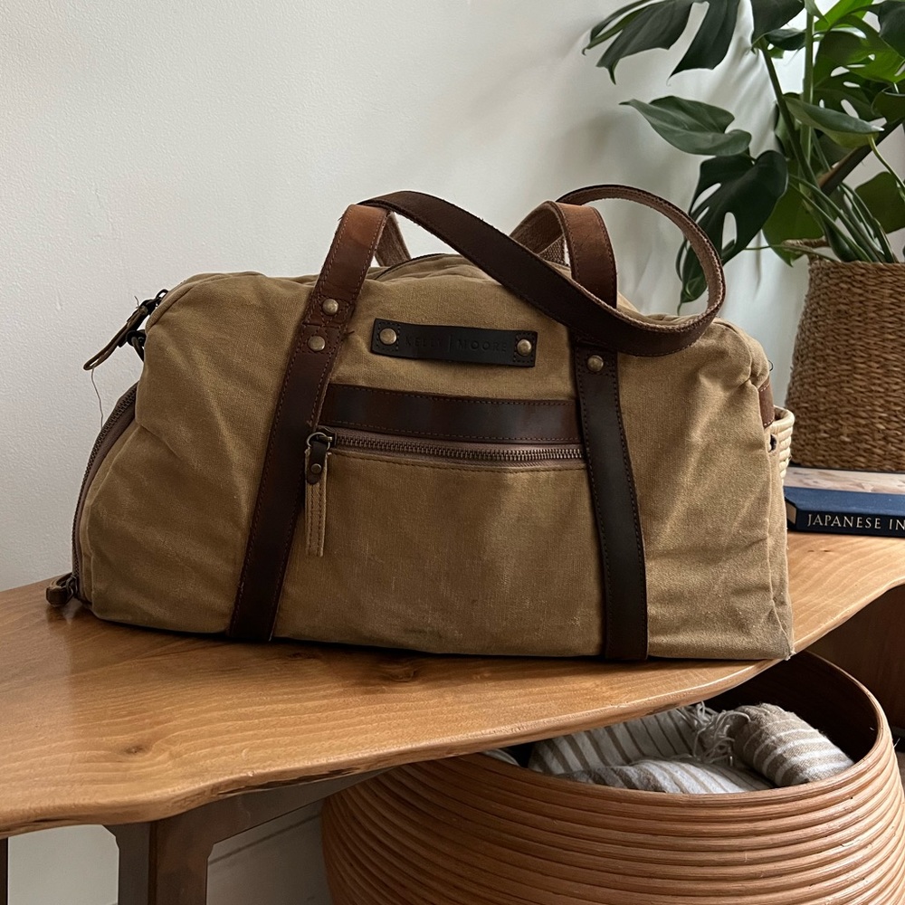 Kelly Moore Bag | Duffle with dividers